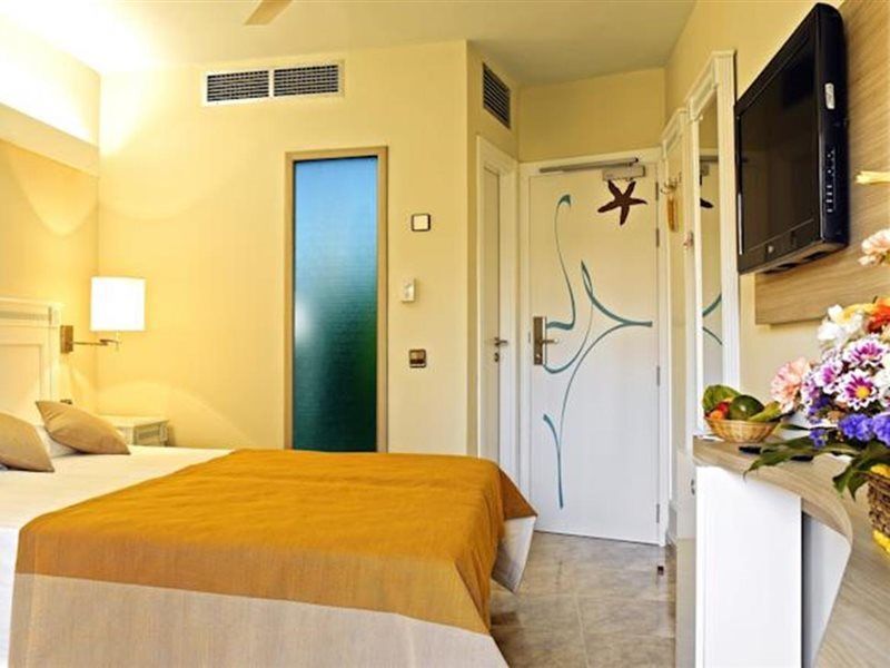 Hotel Bahia Del Sol Santa Ponsa Ngoại thất bức ảnh